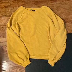 ❌SOLD❌ large (L) abercrombie and fitch golden crewneck